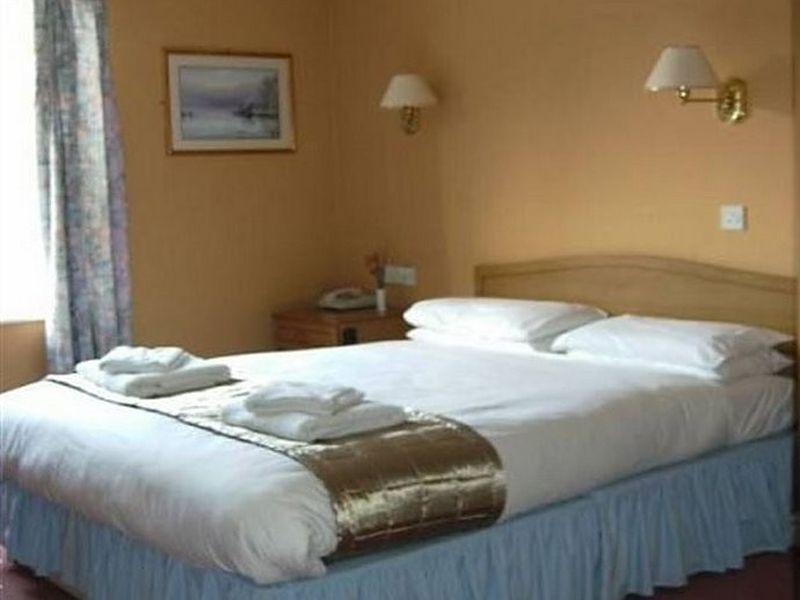 The Wensum Lodge Hotel Fakenham Esterno foto