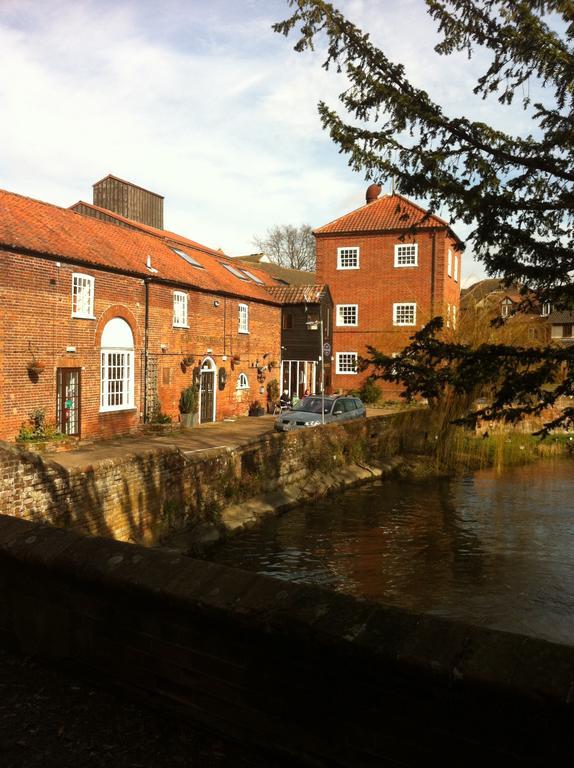 The Wensum Lodge Hotel Fakenham Esterno foto